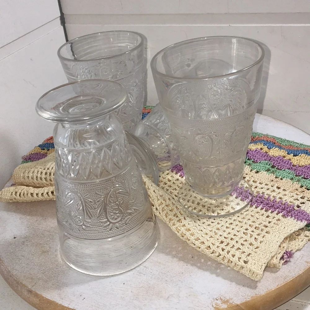 Vintage Duncan Miller stemmed water goblets set of 4